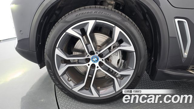 BMW X5 xDrive 45e xLine — пробег 76 614 км — фото 5 из 5