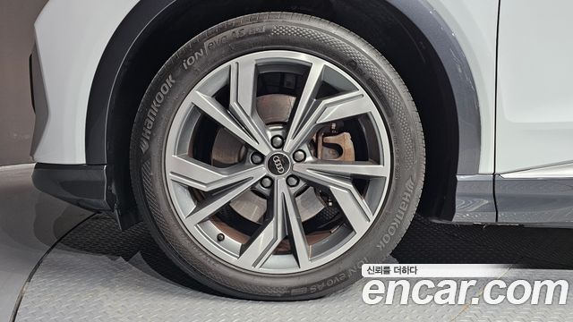 Audi Q4 e-tron 40 Premium Sportback — пробег 71 044 км — фото 5 из 5