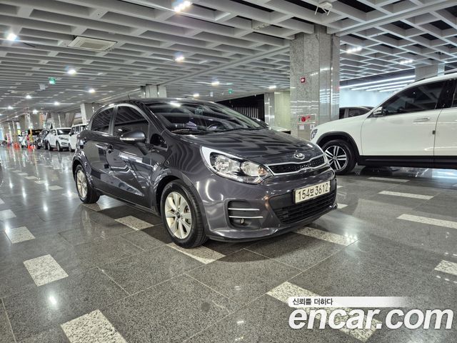Kia pride 5DR 1.6 GDI Luxury — пробег 103 033 км — фото 2 из 5