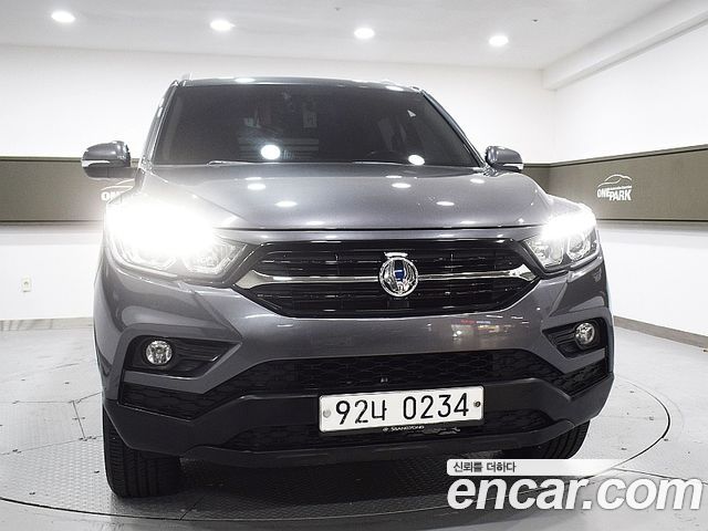 Ssangyong Rexton Diesel 2.2 4WD Adventure — пробег 107 000 км — фото 2 из 5