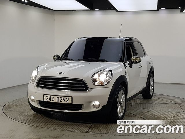 Mini Countryman Standard 1st — пробег 150 000 км — фото 1 из 5