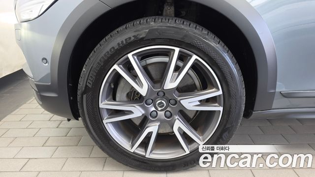 Volvo V90 из Кореи Encar