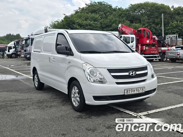 Hyundai Starex 3-Seater VAN CVX Deluxe — пробег 262 981 км — фото 3 из 5