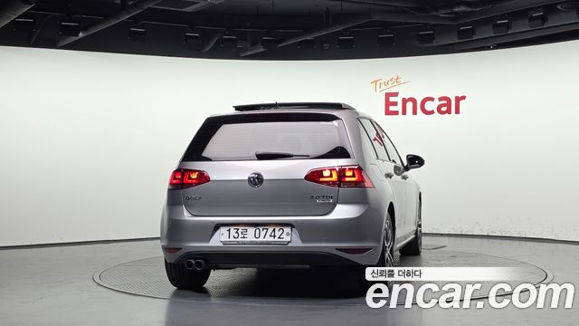 Volkswagen Golf из Кореи Encar