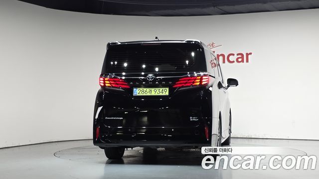 Toyota Alphard 2.5 HEV Executive AWD — пробег 21 104 км — фото 4 из 5
