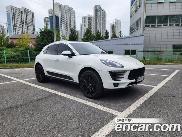 Porsche Macan из Кореи Encar