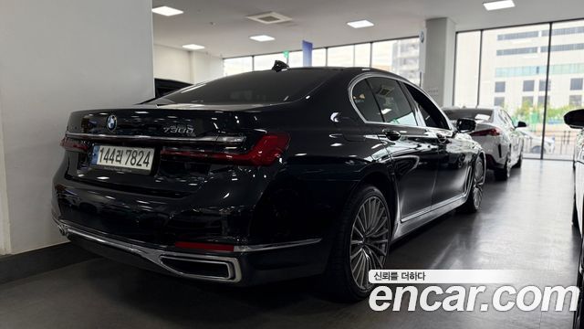 BMW 7-Series 730d xDrive Design Pure Excellence — пробег 84 272 км — фото 2 из 5