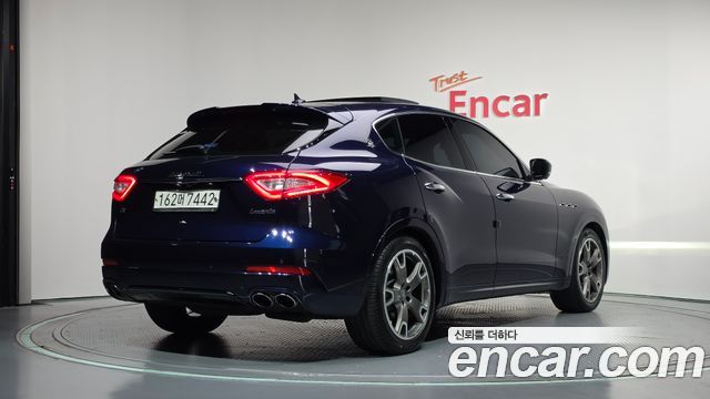 Maserati Levante 3.0 Diesel AWD Sport — пробег 134 581 км — фото 2 из 5