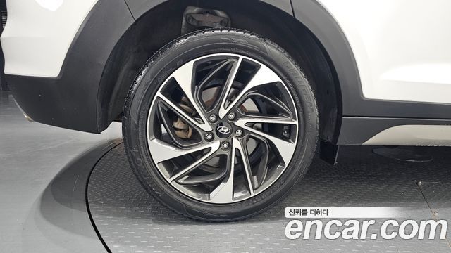 Hyundai Tucson из Кореи Encar