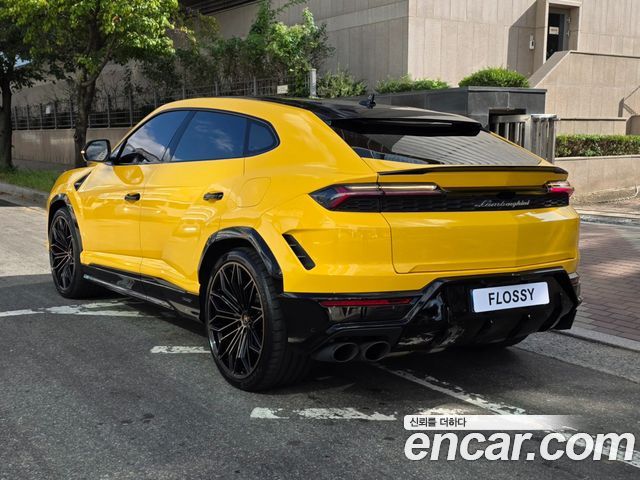 Lamborghini Urus 4.0 V8 SE — пробег 16 470 км — фото 2 из 5