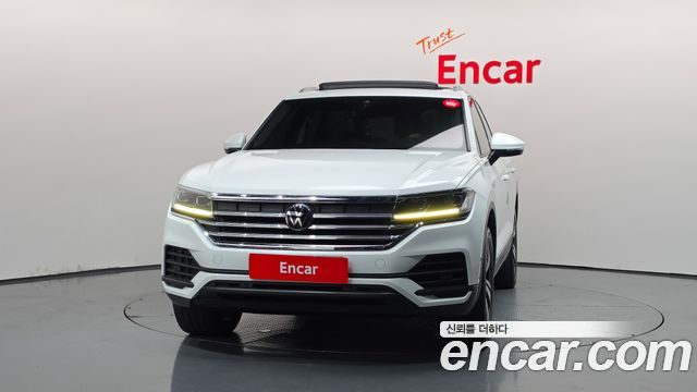 Volkswagen Touareg 3.0 TDI Premium — пробег 100 033 км — фото 3 из 5
