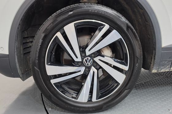 Volkswagen Touareg 3.0 TDI Premium — пробег 100 033 км — фото 5 из 5