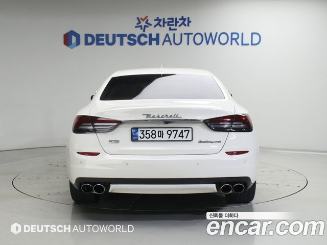 Maserati Quattroporte 3.0 V6 — пробег 76 317 км — фото 4 из 5