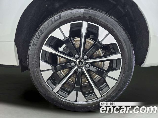 Volvo XC60 T8 Ultra Bright — пробег 1 109 км — фото 5 из 5