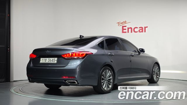 Hyundai Genesis из Кореи Encar