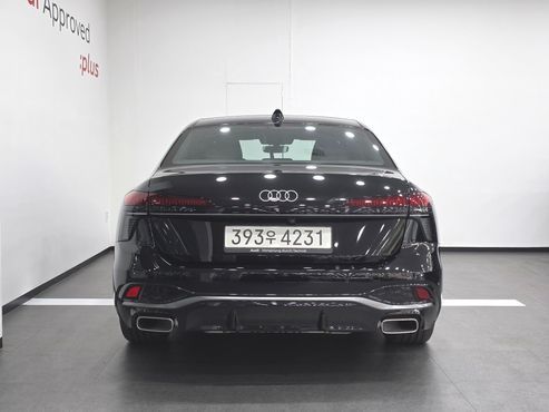 Audi A6 40 TFSI S Line — пробег 21 км — фото 4 из 5