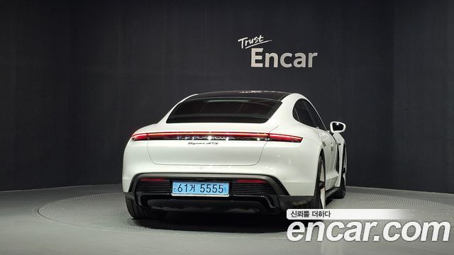 Porsche Taycan из Кореи Encar
