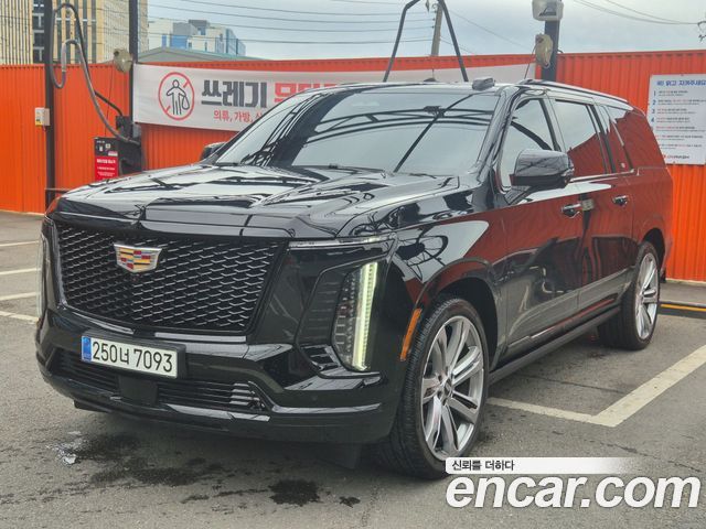 Cadillac Escalade 6.2 ESV ESV Sports Platinum — пробег 11 300 км — фото 1 из 5