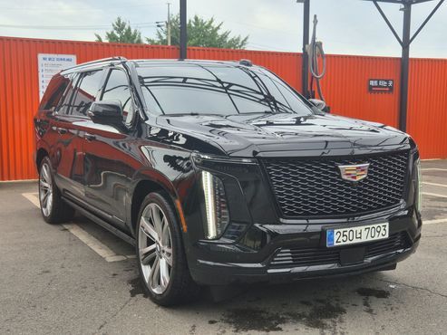 Cadillac Escalade 6.2 ESV ESV Sports Platinum — пробег 11 300 км — фото 3 из 5