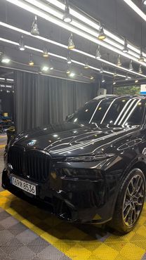 BMW X7 xDrive 40d M Sport 7 STR — пробег 10 600 км — фото 4 из 5
