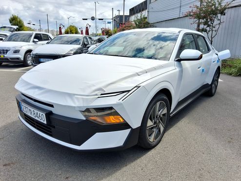 Hyundai AVANTE 2.0 Modern — пробег 7 км — фото 3 из 5