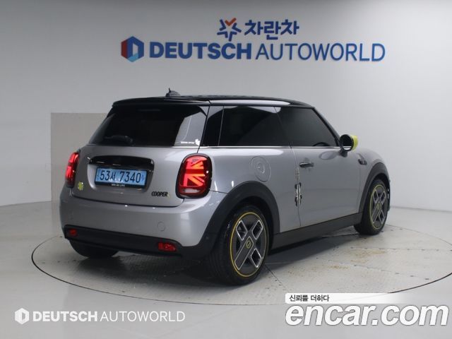 Mini Cooper из Кореи Encar