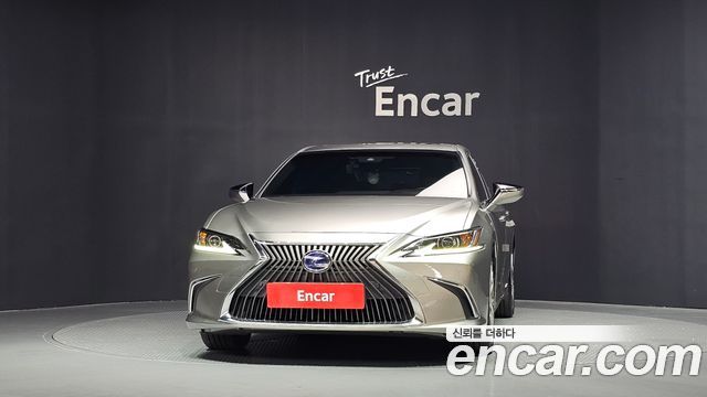 Lexus ES Luxury Plus — пробег 100 794 км — фото 3 из 5