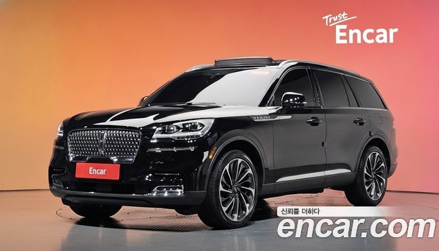 Lincoln Aviator 3.0 Reserve  AWD — пробег 36 680 км — фото 1 из 5