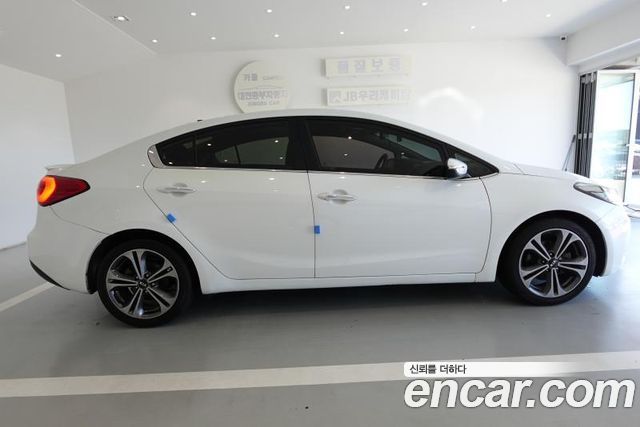 Kia K3 из Кореи Encar