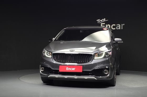 Kia Carnival 9-seater Luxury — пробег 93 914 км — фото 3 из 5