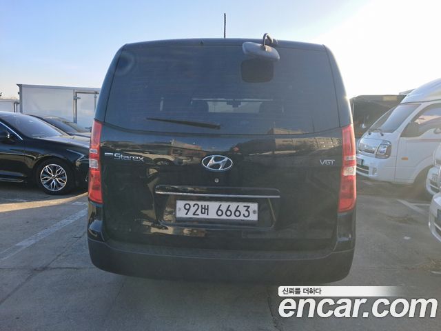 Hyundai Starex Van 3-Seater Style — пробег 107 909 км — фото 4 из 5
