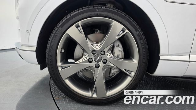 Genesis GV80 из Кореи Encar