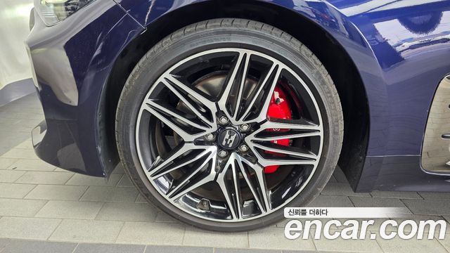 Kia Stinger из Кореи Encar