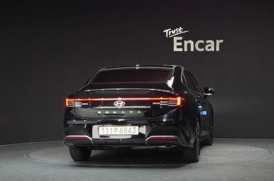 Hyundai Sonata Premium — пробег 79 879 км — фото 4 из 5
