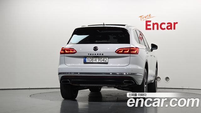 Volkswagen Touareg из Кореи Encar
