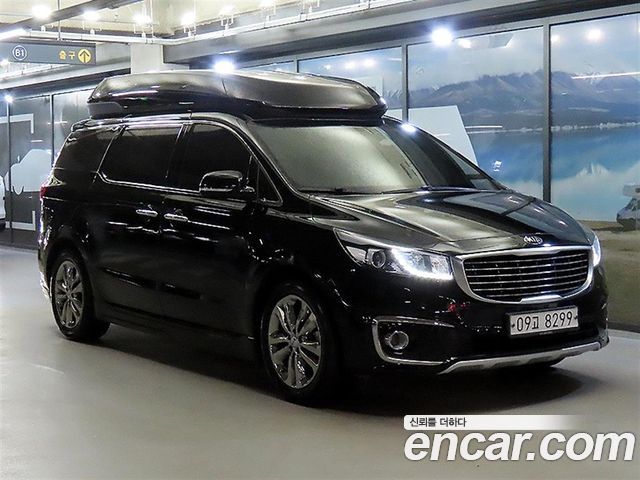 Kia Carnival 9-seater Hi-Limousine Prestige High roof — пробег 161 904 км — фото 1 из 5