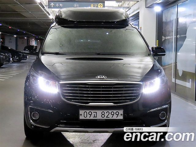 Kia Carnival 9-seater Hi-Limousine Prestige High roof — пробег 161 904 км — фото 2 из 5
