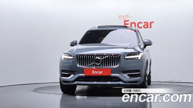 Volvo XC90 T8 Ultimate Bright Hybrid — пробег 51 300 км — фото 3 из 5