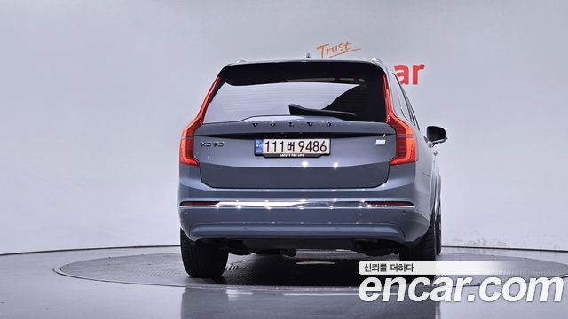 Volvo XC90 T8 Ultimate Bright Hybrid — пробег 51 300 км — фото 4 из 5