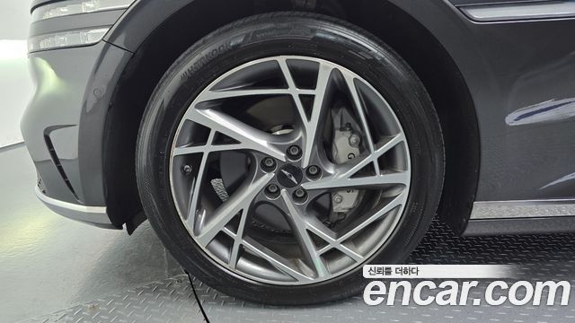 Genesis G90 из Кореи Encar