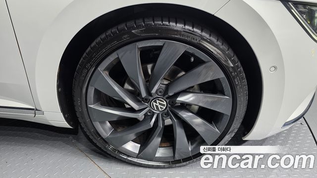 Volkswagen Arteon из Кореи Encar