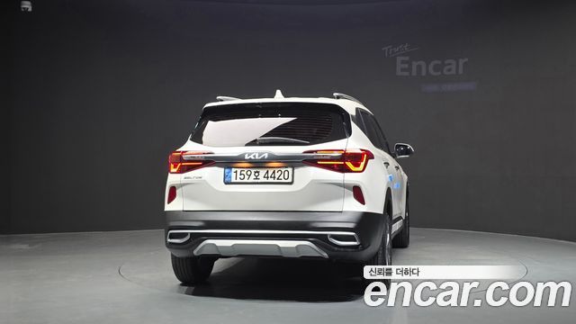 Kia Seltos из Кореи Encar