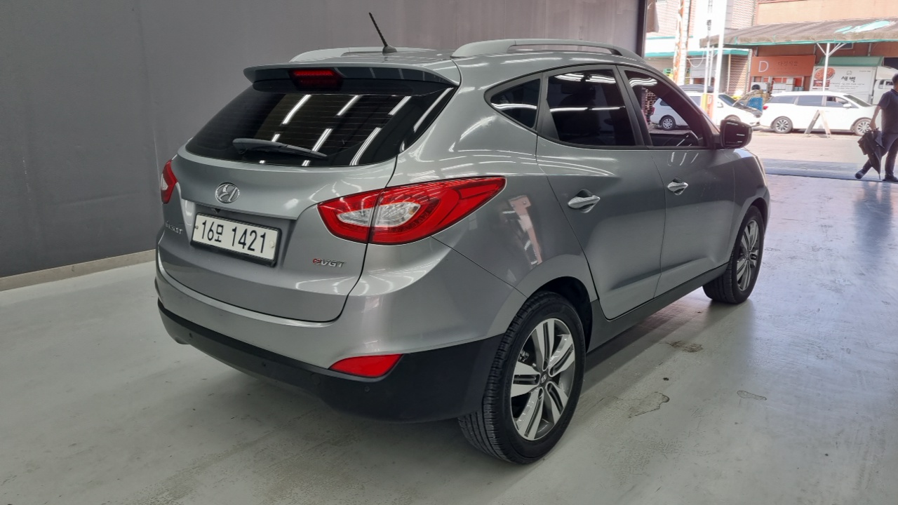 Hyundai Tucson Diesel(e-VGT) 2WD Smart special — пробег 184 000 км — фото 2 из 5