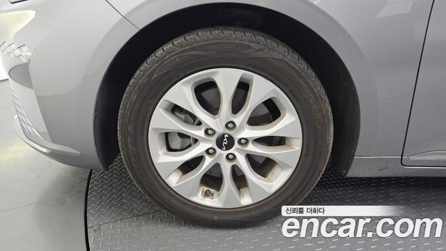 Kia K8 из Кореи Encar