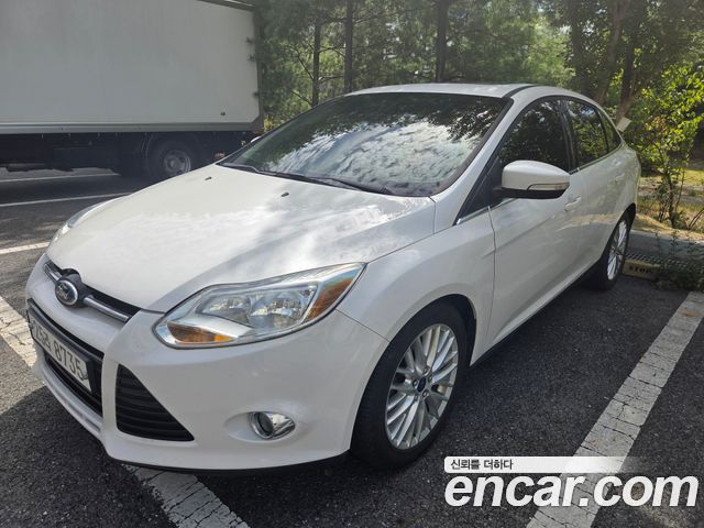 Ford Focus 2.0 SEL 3rd — пробег 87 760 км — фото 3 из 5