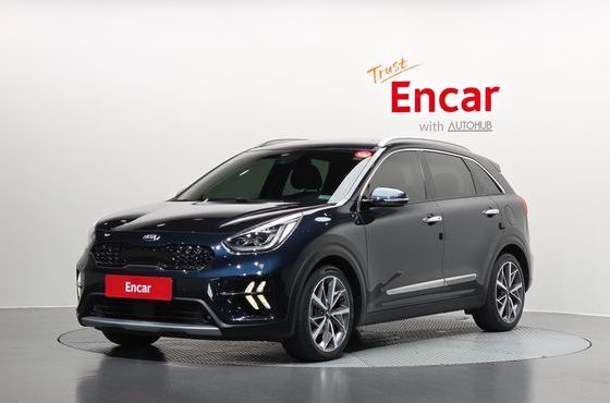 Kia Niro 1.6 HEV Noblesse Special — пробег 111 401 км — фото 1 из 5