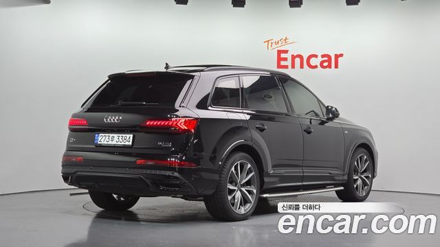 Audi Q7 50 TDI Quattro Premium — пробег 11 758 км — фото 2 из 5