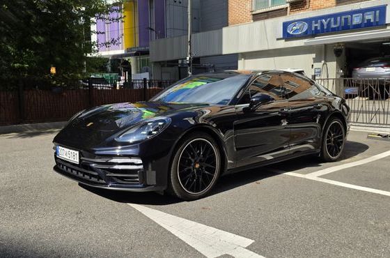 Porsche Panamera 2.9 AWD — пробег 7 640 км — фото 3 из 5