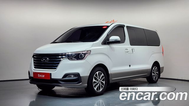 Hyundai Starex Urban 9-Seater Exclusive — пробег 95 944 км — фото 1 из 5