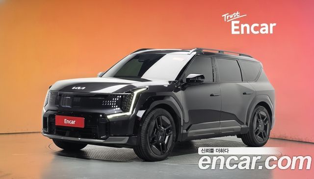 Kia EV9 Long Range 4WD GT Line — пробег 47 590 км — фото 1 из 5